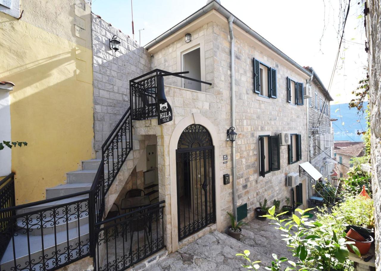 Vila Kula 1830 Apartments Herceg Novi Dış mekan fotoğraf
