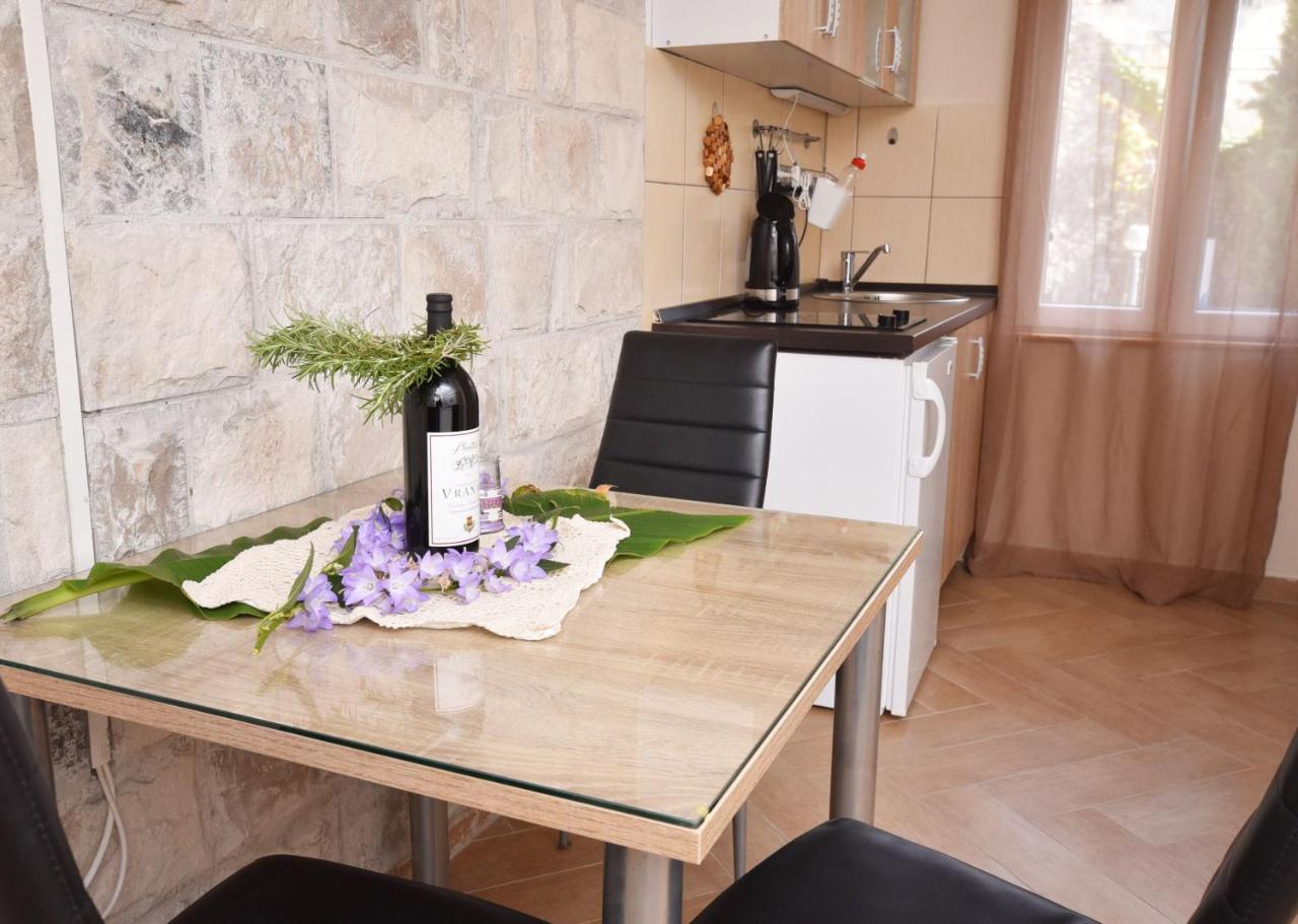 Vila Kula 1830 Apartments Herceg Novi Dış mekan fotoğraf