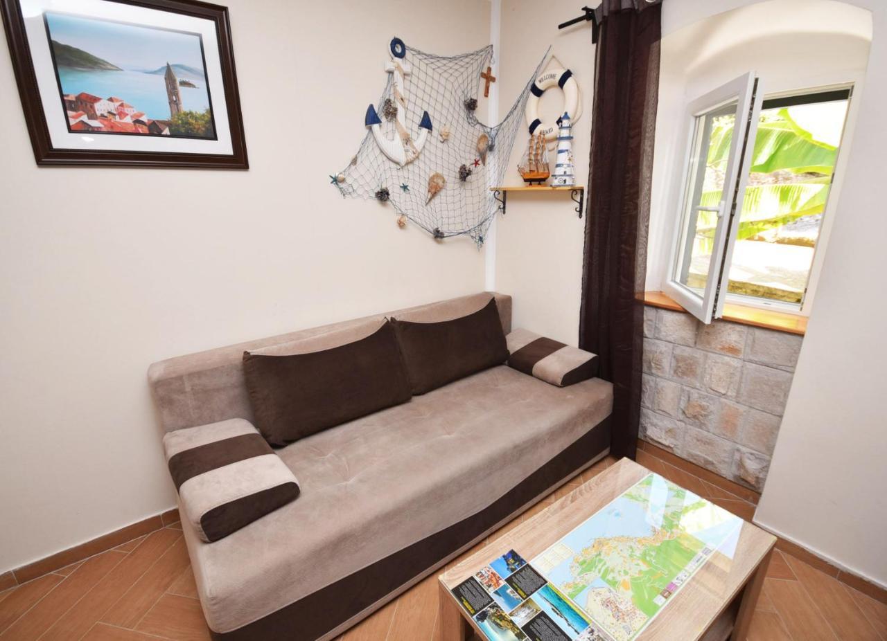 Vila Kula 1830 Apartments Herceg Novi Dış mekan fotoğraf